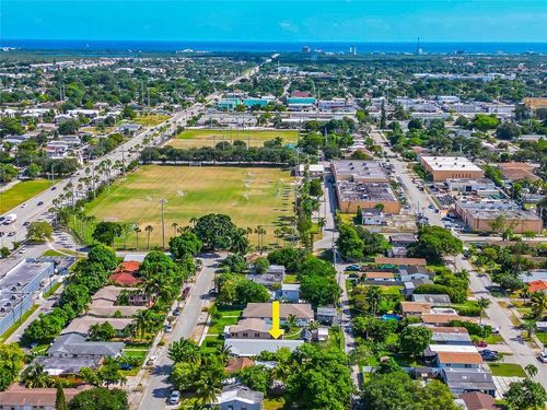 2432 Sherman St, Hollywood, FL, 33020-2057 | Card Image