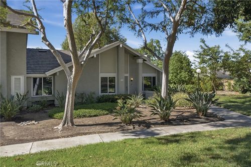 54-21103 Via Arnaz, Yorba Linda, CA, 92887-3400 | Card Image