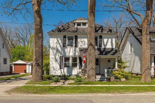 65 Banff St, Caledonia, ON, N3W1C2 | Card Image