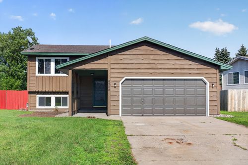 8208 Irving Ave N, Brooklyn Park, MN, 55444-1566 | Card Image