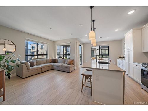 2-2002 S Holly St, Denver, CO, 80222-4865 | Card Image