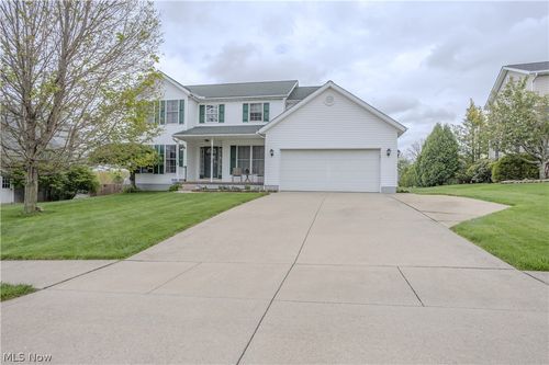 1009 Brittingham Drive, Ravenna, OH, 44266 | Card Image