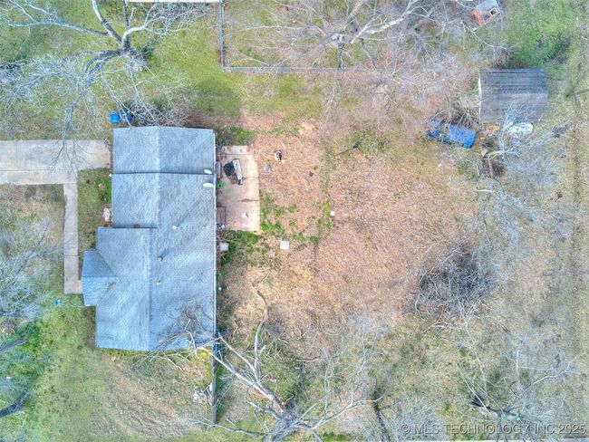 102 N Hayden St, House other with 3 bedrooms, 1 bathrooms and null parking in Chouteau OK | Image 25