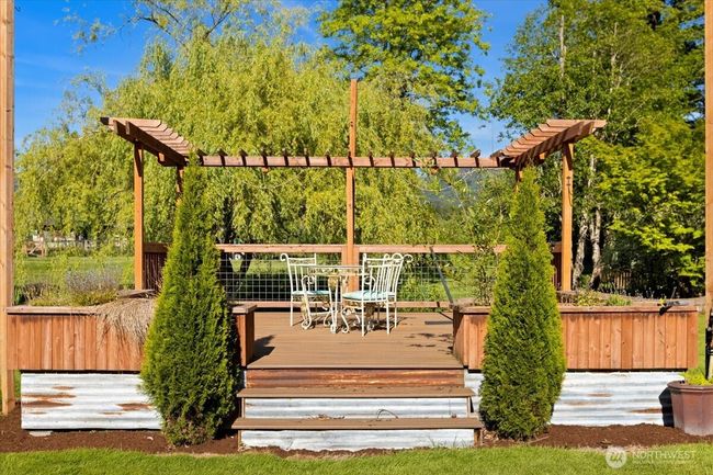 Gazebo perfect for gathering or an intimate wedding ceremony. | Image 28