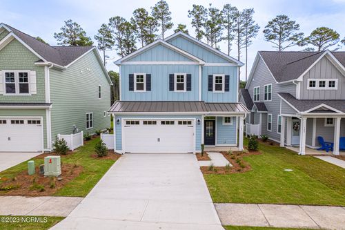 107 Freedom Park Rd, Beaufort, NC, 28516-2487 | Card Image