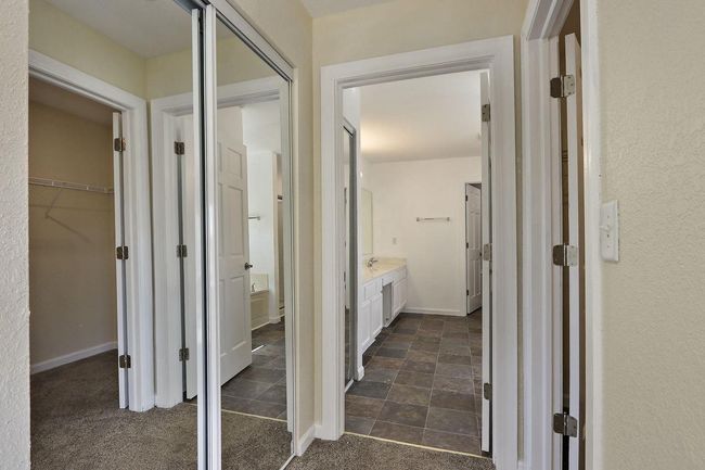 11007 65 Th St, House other with 5 bedrooms, 3 bathrooms and null parking in Kenosha WI | Image 20