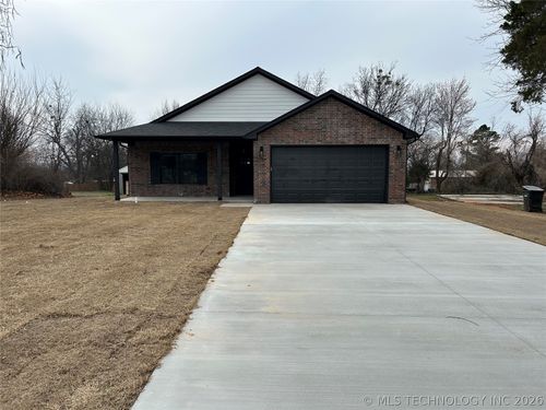 503 Cemetery Rd, Fort Gibson, OK, 74434-8209 | Card Image