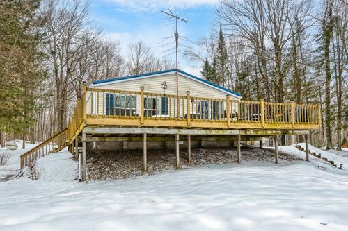 3077 Black Ln, Crandon, WI, 54520-8828 | Card Image