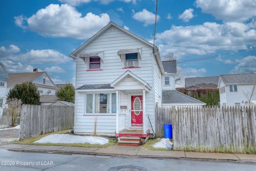 105 Ann St, Edwardsville, PA, 18704-2601 | Card Image