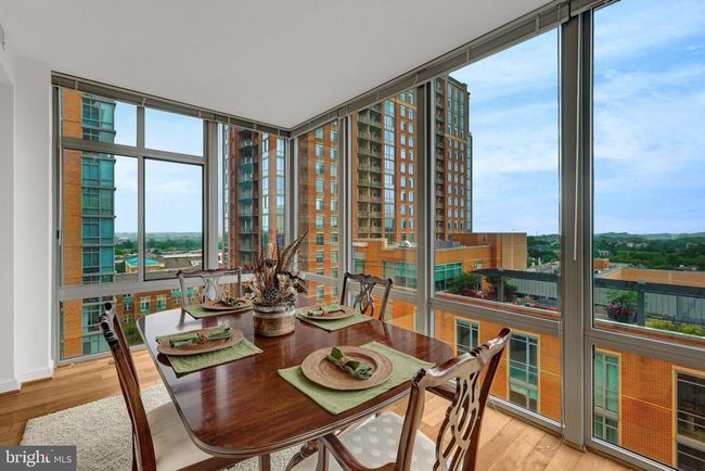 UNIT-907 - 11990 Market St, Condo with 3 bedrooms, 2 bathrooms and null parking in RESTON VA | Image 17