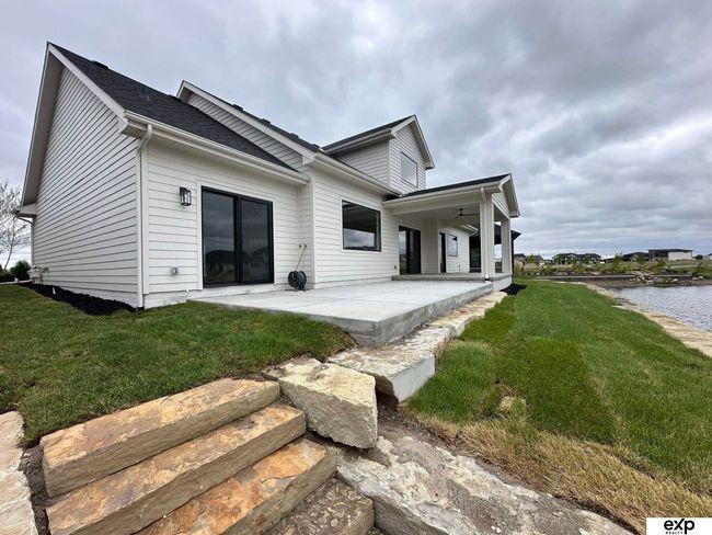 28574 Jessie Cir, House other with 3 bedrooms, 3 bathrooms and 3 parking in Valley NE | Image 37