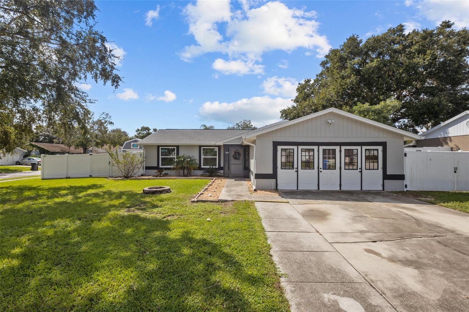Piney Branch Cir, Valrico, FL 33594