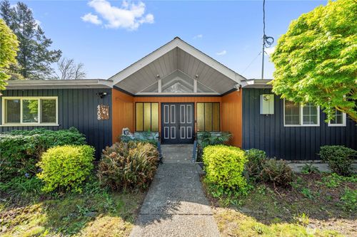 4208 78th Place Nw, Tulalip, WA, 98271 | Card Image