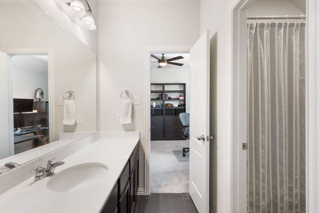 277 Biscayne Bay Bnd, House other with 4 bedrooms, 3 bathrooms and 2 parking in Kyle TX | Image 24