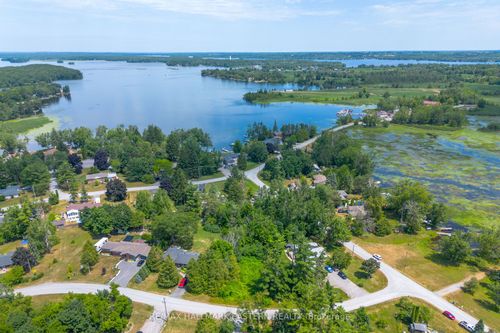 4 Killarney Rd, Ennismore, ON, K0L1T0 | Card Image