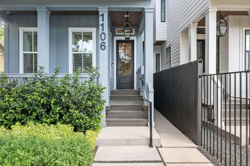 1106 Tulane St, Houston, TX, 77008-6847 | Card Image