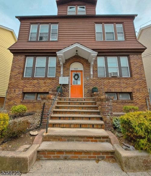 458 Leslie St, Newark, NJ, 07112-1231 | Card Image