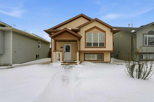 268 Kingston Dr, Red Deer, AB, T4P0A7 | Card Image