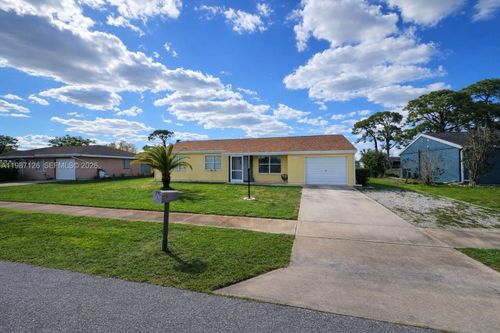 2473 Fairbrook St, North Port, FL, 34287-1744 | Card Image