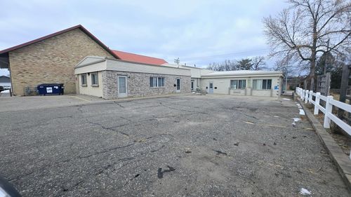 512 3rd St N, Waite Park, MN, 56387-1121 | Card Image