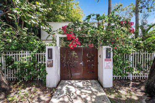 201-1419 West Ave, Miami Beach, FL, 33139-3774 | Card Image