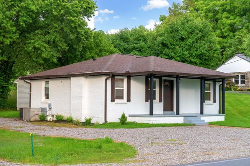 1802 Old Highway 31 E, Westmoreland, TN, 37186-2076 | Card Image