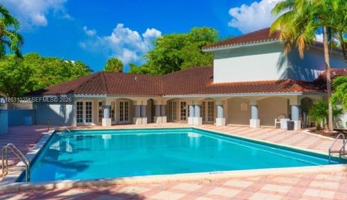 g-307-8215 Sw 152nd Ave, Miami, FL, 33193-4067 | Card Image