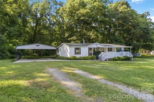 305 Southfork Meadows Road, Gastonia, NC, 28052 | Card Image