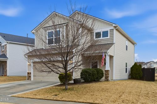 3645 Althorp Dr, Raleigh, NC, 27616-8452 | Card Image