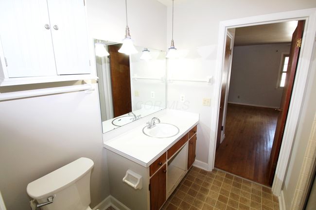 4775 - 4777 Nugent Dr, Home with 2 bedrooms, 2 bathrooms and null parking in Upper Arlington OH | Image 17