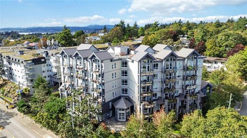 608-924 Esquimalt Rd, Esquimalt, BC, V9A3M8 | Card Image
