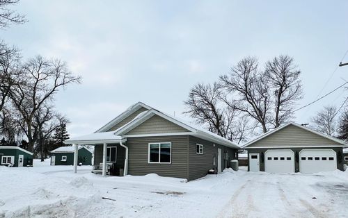 203 Berlin Avenue S, Herman, MN, 56248 | Card Image