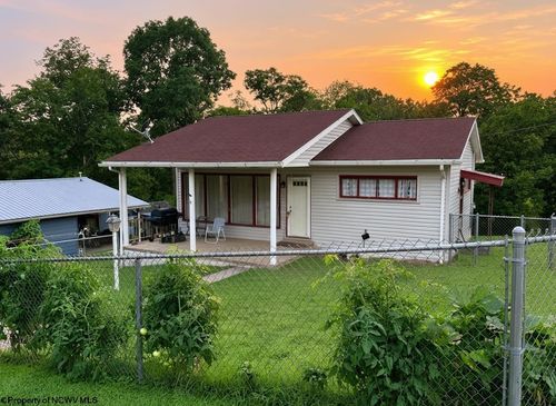 111 Ullom Street, Fairmont, WV, 26554 | Card Image