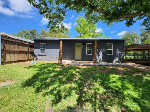 804 N Orange St, Fredericksburg, TX, 78624-3355 | Card Image