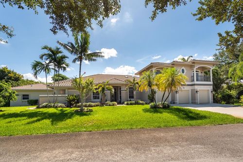 830 Nw 122nd Ave, Plantation, FL, 33325-1306 | Card Image
