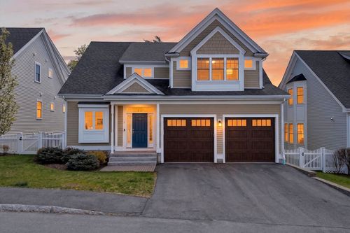 5-5 Stoneridge Way, Medfield, MA, 02052-1049 | Card Image