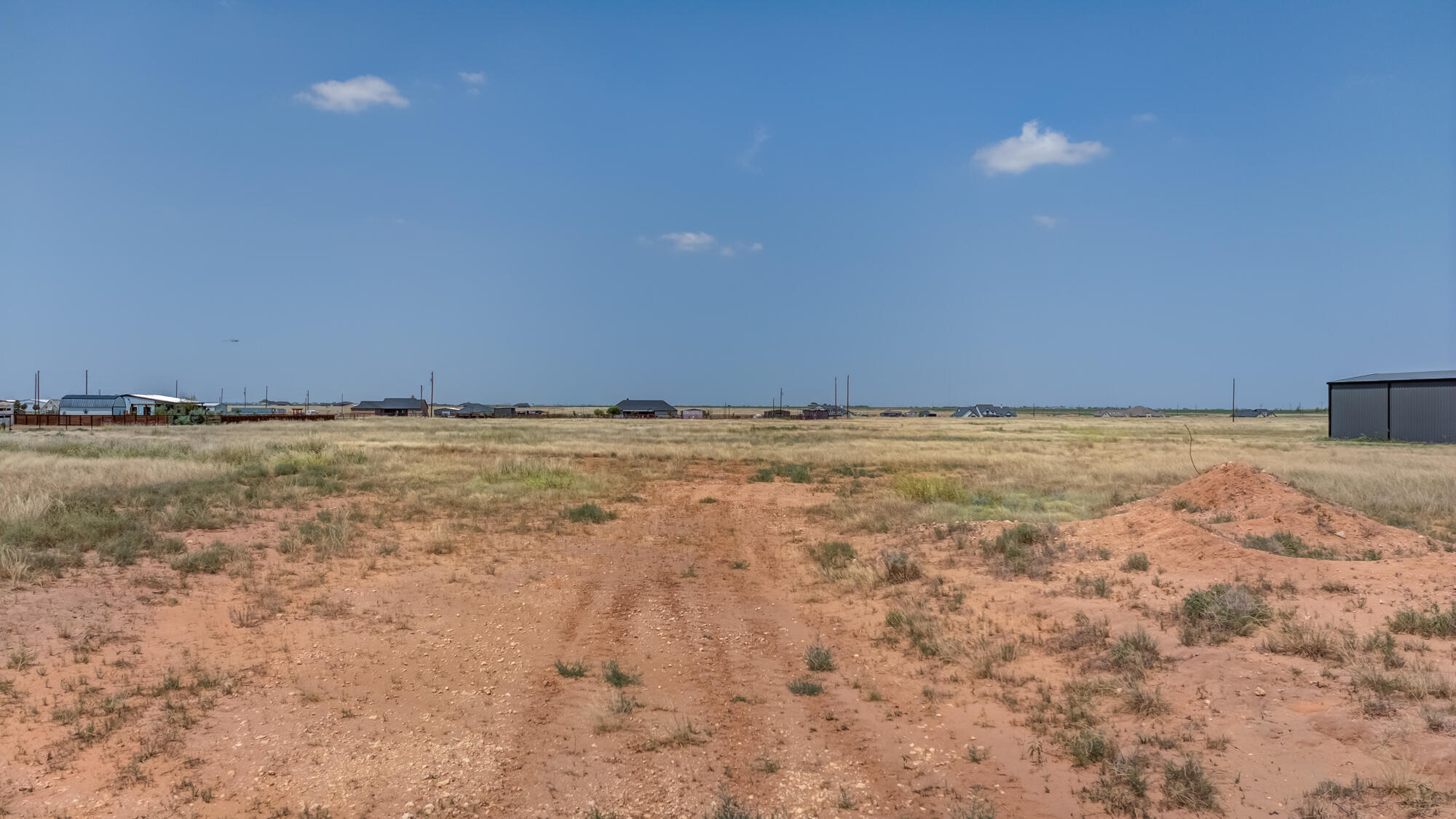 Land in Wilson 5