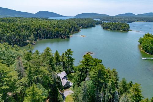 562 Sound Dr, Mount Desert, ME, 04660-6251 | Card Image
