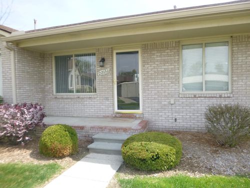 22151 Glenwood Drive, Clinton Charter Township, MI, 48035 | Card Image