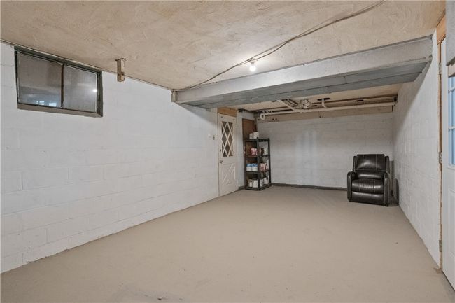 2034 Washington Blvd, House other with 3 bedrooms, 2 bathrooms and 2 parking in Glassport PA | Image 26