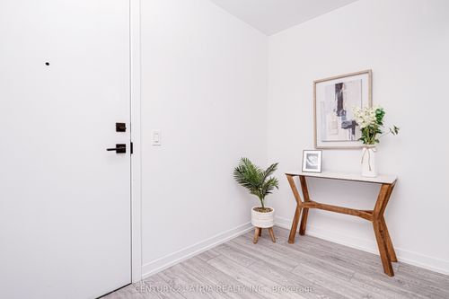 308-55 Mercer St, Toronto, ON, M5V0W4 | Card Image