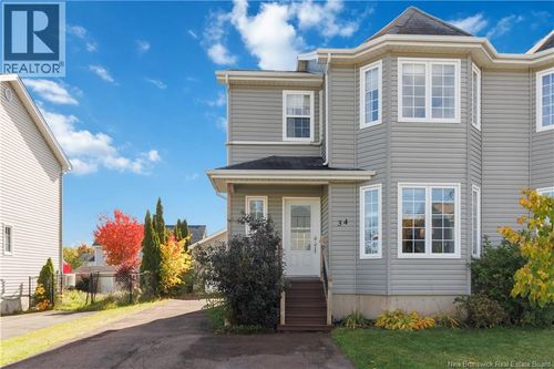 34 Christopher Cres, Moncton, NB, E1G0A5 | Card Image