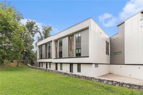 unit-4-2424 Memorial Dr Se, Atlanta, GA, 30317-3340 | Card Image