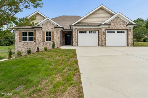 130 Jessicas Way, Johnson City, TN, 37615-2715 | Card Image