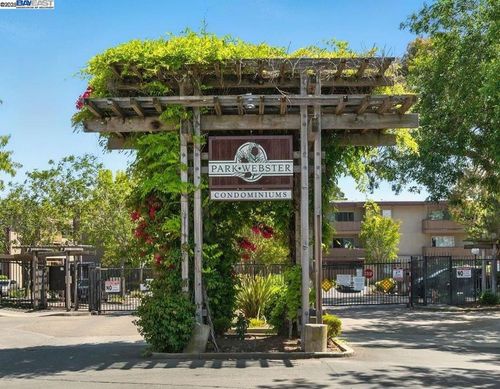 apt-e119-1311 Webster St, Alameda, CA, 94501-3805 | Card Image
