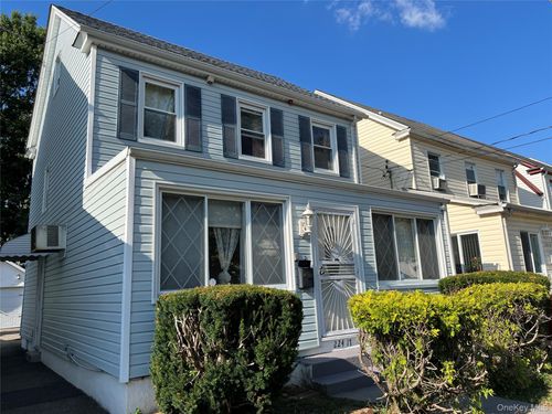 22417 Fairbury Ave, Queens Village, NY, 11428-1927 | Card Image