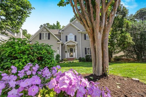 5227 Scotsglen Dr, Glen Allen, VA, 23059-5533 | Card Image