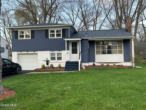 2312 Dean St, Niskayuna, NY, 12309-3926 | Card Image