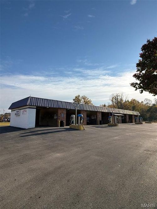 844 S Morrison Ave, Collinsville, IL, 62234-2131 | Card Image