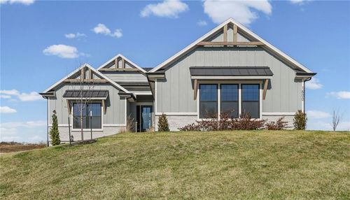 20312 E 22nd Street S, Independence, MO, 64057 | Card Image